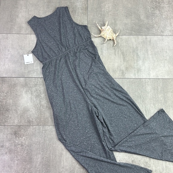 🔆O’NEILL🔆 IRYNA JUMPSUIT ROMPER PLANTS STRETCHY COMFORTABLE - Picture 14 of 16